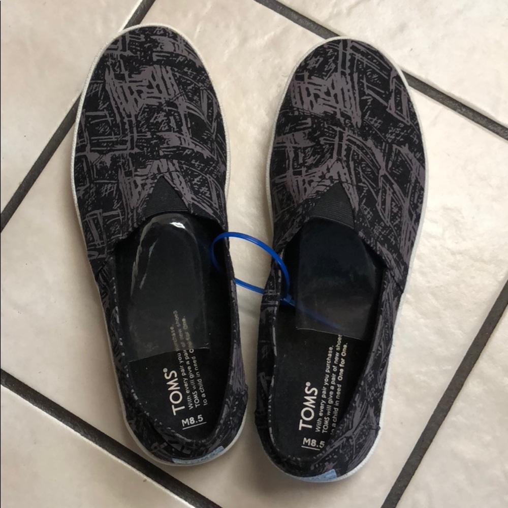 TOMS